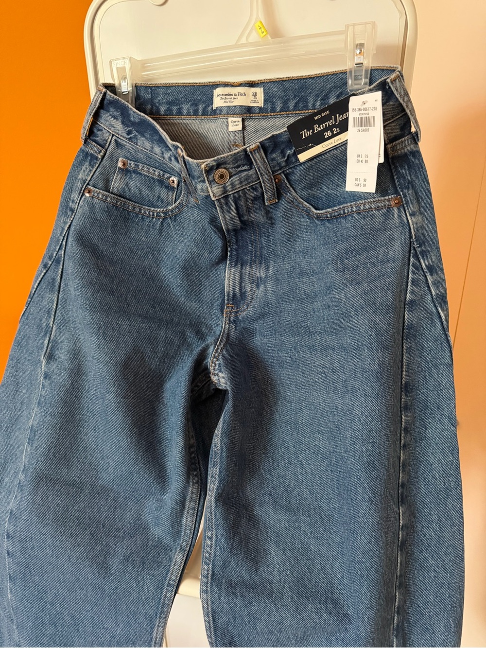 Abercrombie&Fitch Curve Love Mid Rise Barrel Jean - Picture 9 of 16